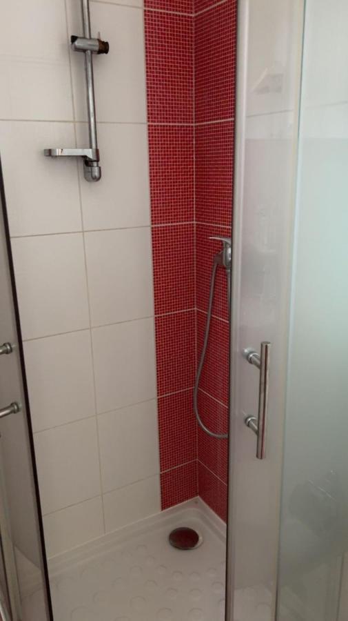 Apartment Moon Прага Экстерьер фото