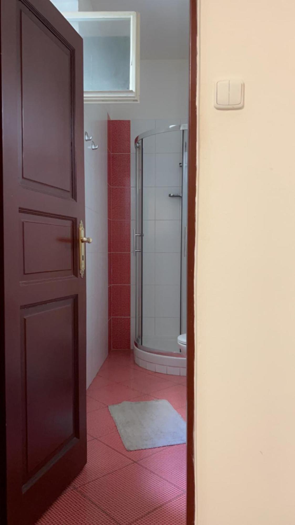 Apartment Moon Прага Экстерьер фото